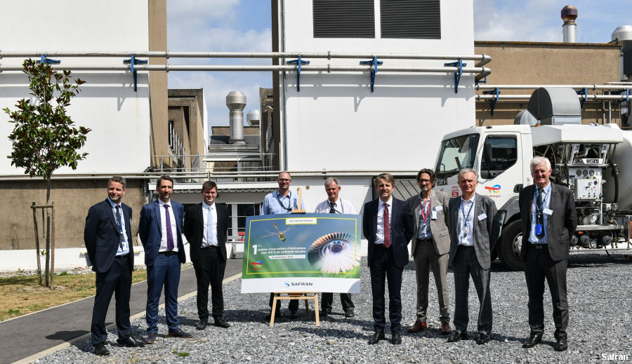 First Helicopter Engine Using 100% Sustainable Fuel