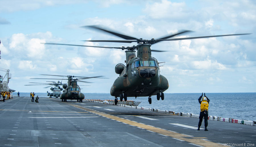Japanese Chinook on USS America for Noble Fusion