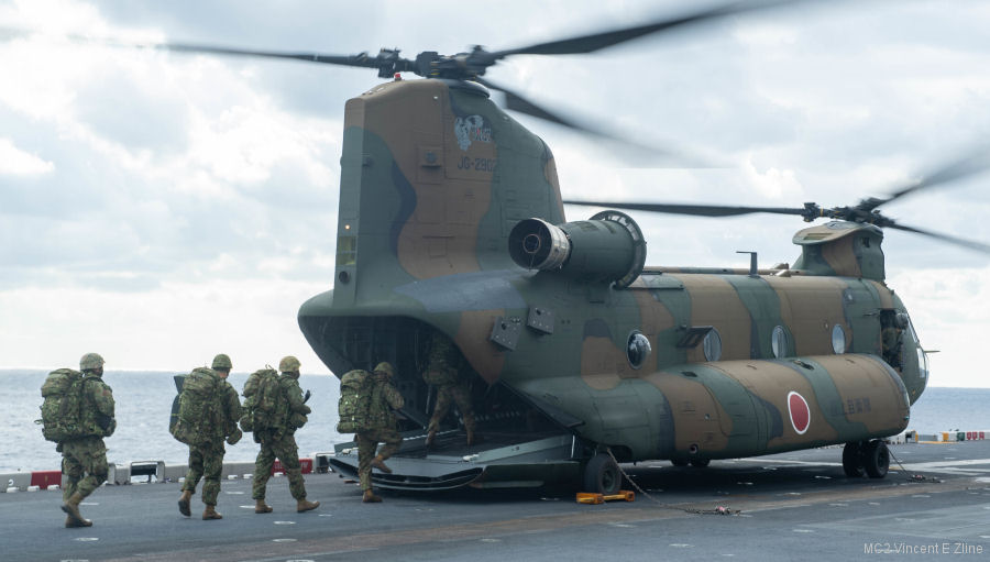 Japanese Chinook on USS America for Noble Fusion 