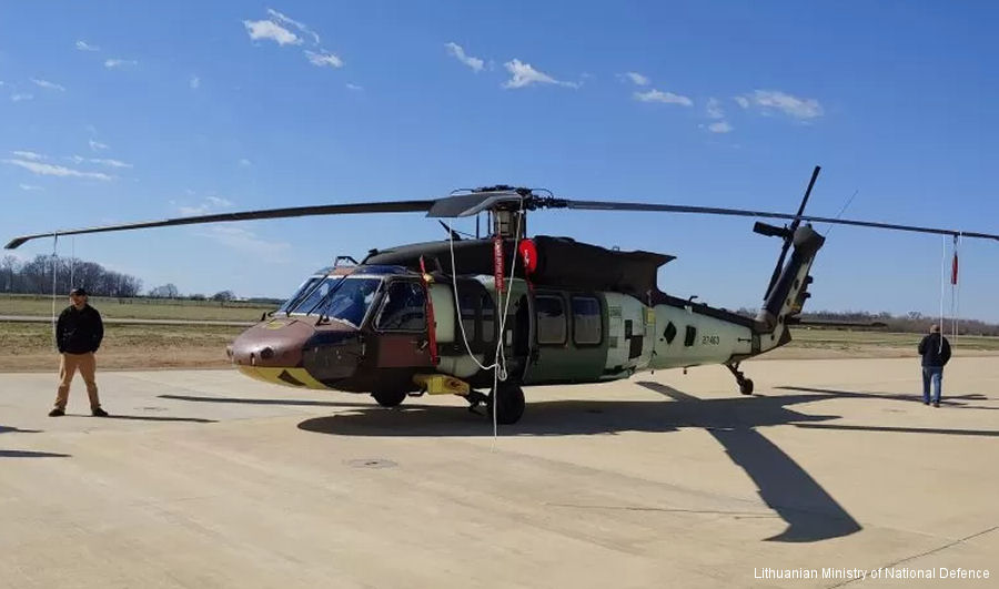Lithuania’s UH-60M Black Hawks Delivered to Completion Facility