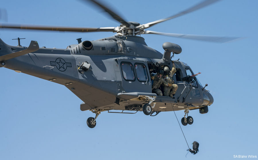 MH139A Tests New Rappelling System