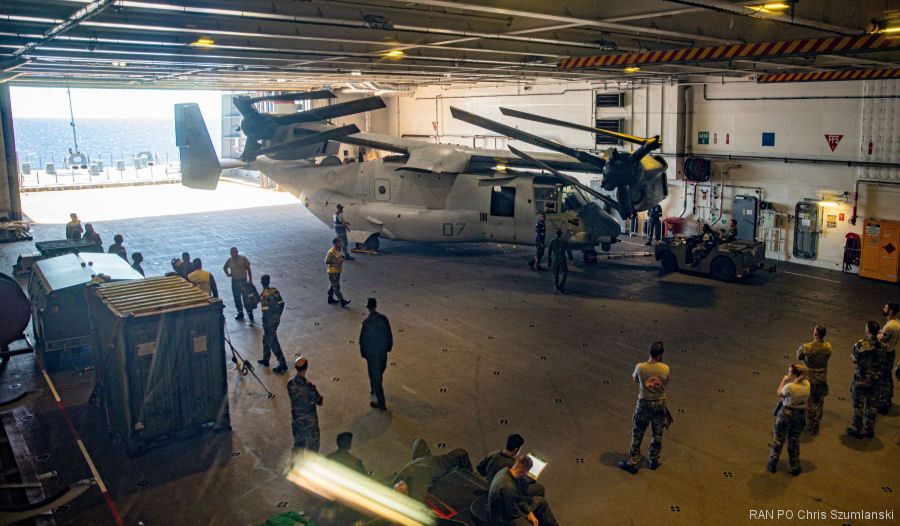 Osprey First Time at Sea on HMAS Canberra