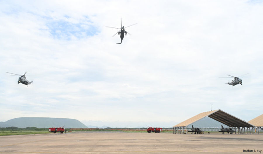 Indian Navy Retires UH-3H Sea King Helicopters