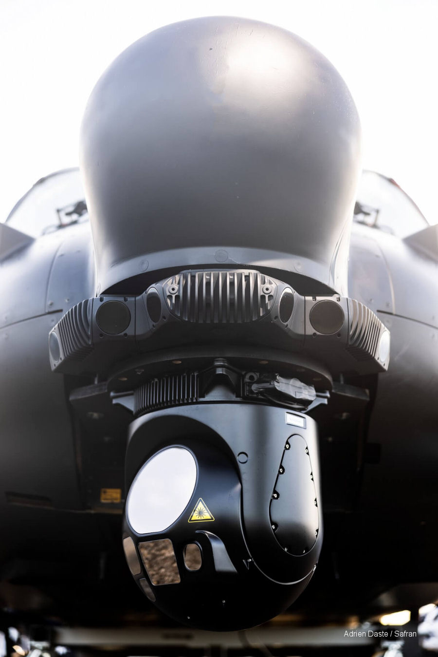 Eurofl’Eye Distributed Aperture System for NH90