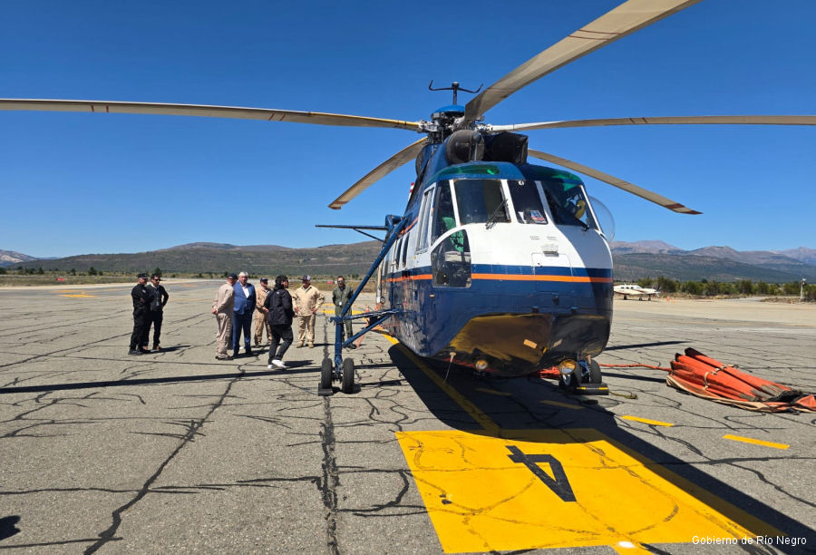 Río Negro Province Leases S-61 Firefighting Helicopter