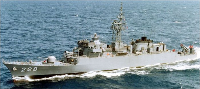 Frigate Yubari class