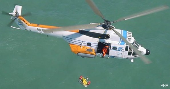 Photos of SA330L Puma in Argentine Coast Guard helicopter service.