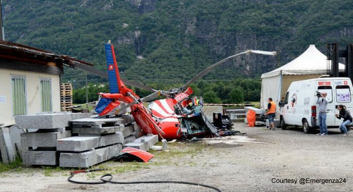 Detailed history and photos of helicopter Aerospatiale AS350B1 Ecureuil Serial 1950 Register HB-XSO D-HACC D-HAHI used by Heli-TV SA ,Air Glaciers SA Track service timeline and current status.