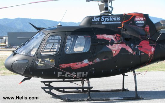 Helicopter Eurocopter AS350B3 Ecureuil Serial 3827 Register F-GSEH used by jet systems helicopteres services. Aircraft history and location