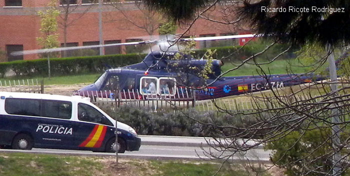 Detailed history and photos of helicopter Bell 412EP Serial 36203 Register VH-VAU EC-KZM EC-KUN CC-PBW used by Australia Air Ambulances ,Australian Helicopters AHPL ,Administraciones Locales (Spanish Autonomous Communities) ,INAER ,Helisureste Track service timeline and current status.