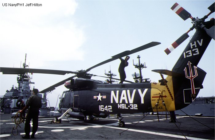 Helicopter Kaman SH-2F Seasprite Serial 192 Register 161642 used by US Navy USN. Aircraft history and location