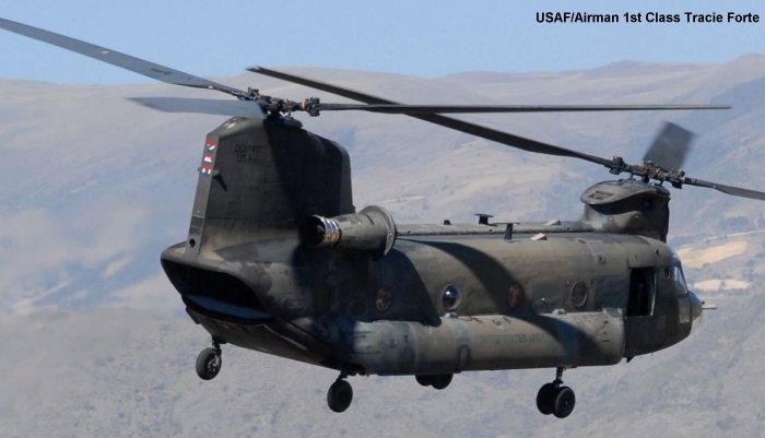 Boeing CH-47D Chinook