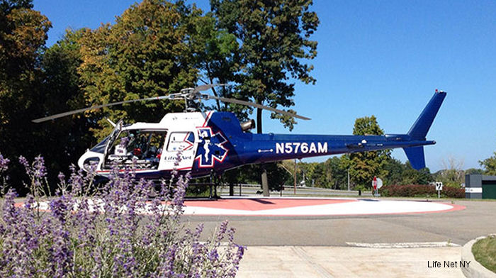 Detailed history and photos of helicopter Eurocopter AS350B2 Ecureuil Serial 4418 Register N576AM used by LifeNetNY (LifeNet of New York) ,Air Methods ,Life Flight Network LFN ,TXAirLife (AirLIFE Texas) Track service timeline and current status.
