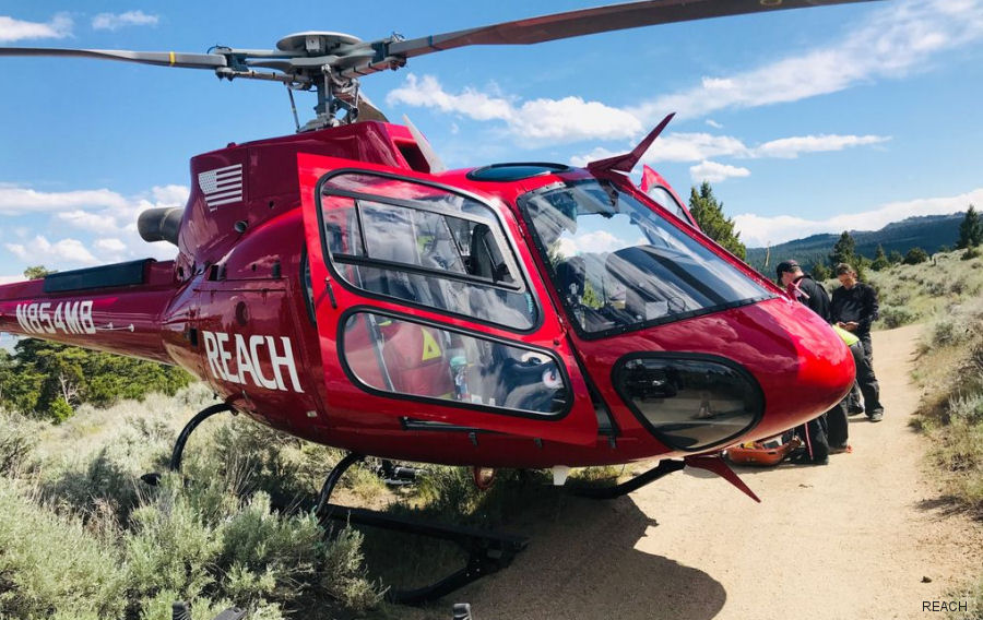Detailed history and photos of helicopter Eurocopter AS350B3e Ecureuil Serial 7474 Register N854MB used by REACH Air Medical ,Gallup MedFlight ,AeroCare Medical Transport ,Hawaii Life Flight ,Guardian Flight AMRG ,American Eurocopter (Eurocopter USA) Track service timeline and current status.