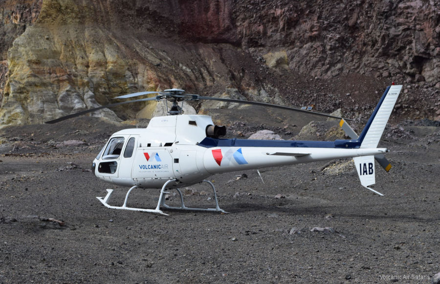 Detailed history and photos of helicopter Aerospatiale AS350B Ecureuil Serial 1785 Register VH-JVS ZK-IAB JA9389 used by Sydney HeliTours ,Volcanic Air ,Airwork NZ ,Toho Air Service Track service timeline and current status.