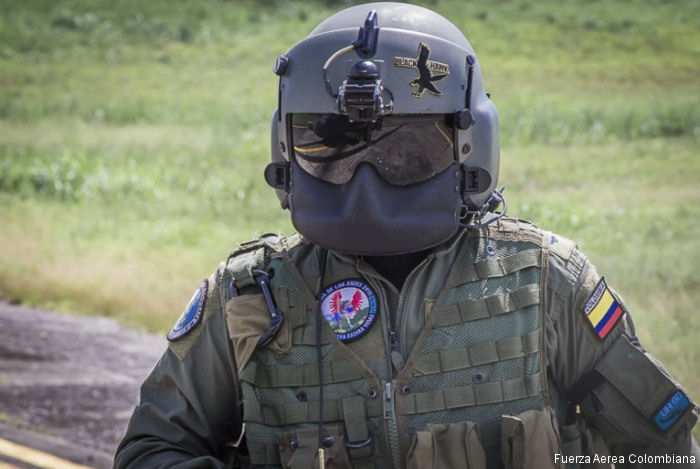 Photos of Black Hawk in Colombian Air Force helicopter service.