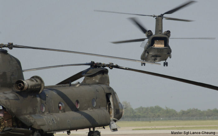 Boeing 414 - H-47D Chinook