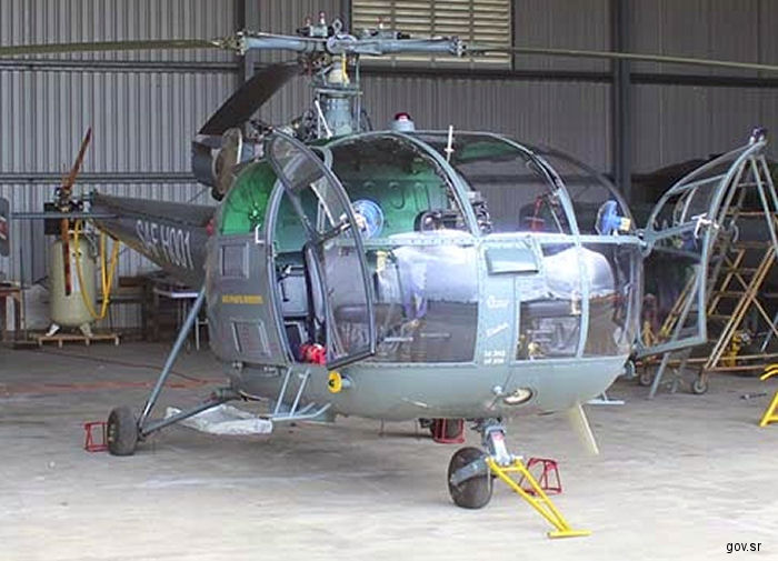 Helicopter HAL Chetak Serial AH350 Register SAF H001 used by Surinaamse Luchtmacht LUMA (Suriname Air Force). Aircraft history and location
