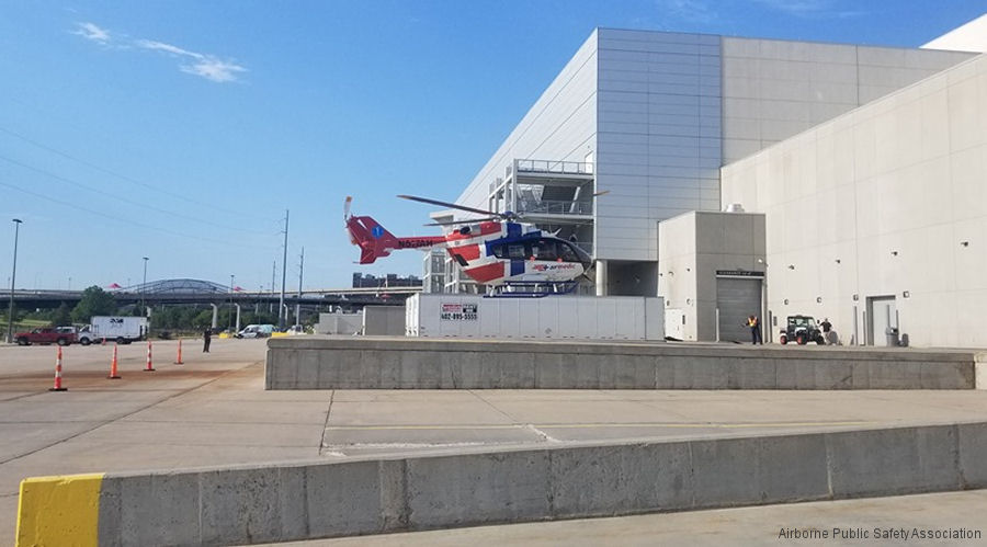 Helicopter Airbus EC145e Serial 9805 Register N980MT C-FTMQ N517AH used by HCA Houston Healthcare AIRLife ,TVPX ,Canadian Ambulance Services Airmedic ,Metro Aviation ,Airbus Helicopters Inc (Airbus Helicopters USA). Built 2018. Aircraft history and location