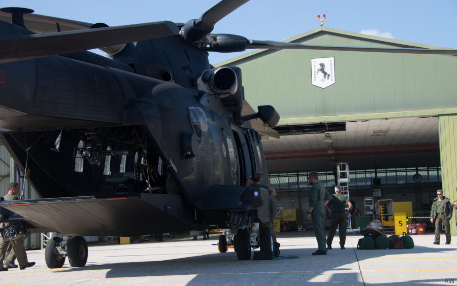 Detailed history and photos of helicopter AgustaWestland AW101 611 Serial 50260 Register MM81867 used by Aeronautica Militare Italiana AMI (Italian Air Force) Track service timeline and current status.