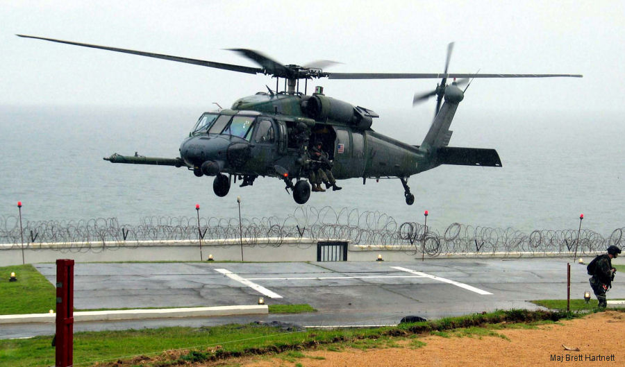Detailed history and photos of helicopter Sikorsky HH-60G Pave Hawk Serial 70-1452 Register 89-26212 used by US Air Force USAF Track service timeline and current status.