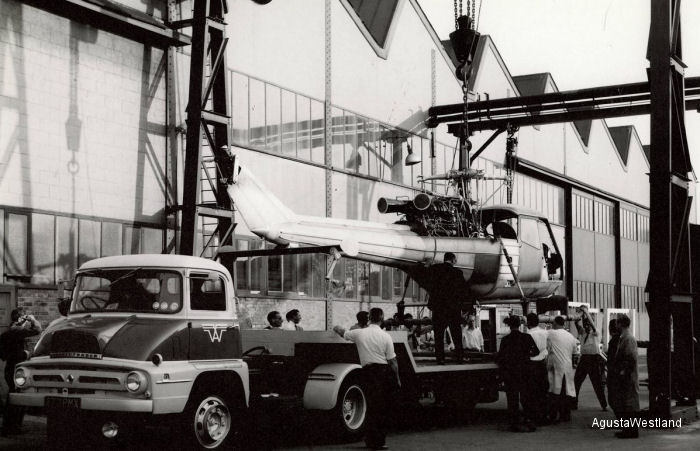 Detailed history and photos of helicopter Westland Scout AH.1 Serial f.9472 Register XP846 used by Army Air Corps AAC (British Army) Track service timeline and current status.