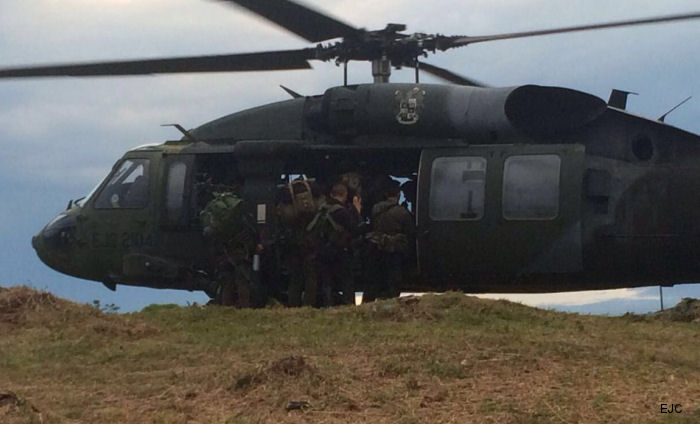 Detailed history and photos of helicopter Sikorsky S-70i Black Hawk Serial 70-3816 Register EJC-2104 SP-YVA used by Aviacion del Ejercito de Colombia (Colombian Army Aviation) ,PZL Mielec Track service timeline and current status.