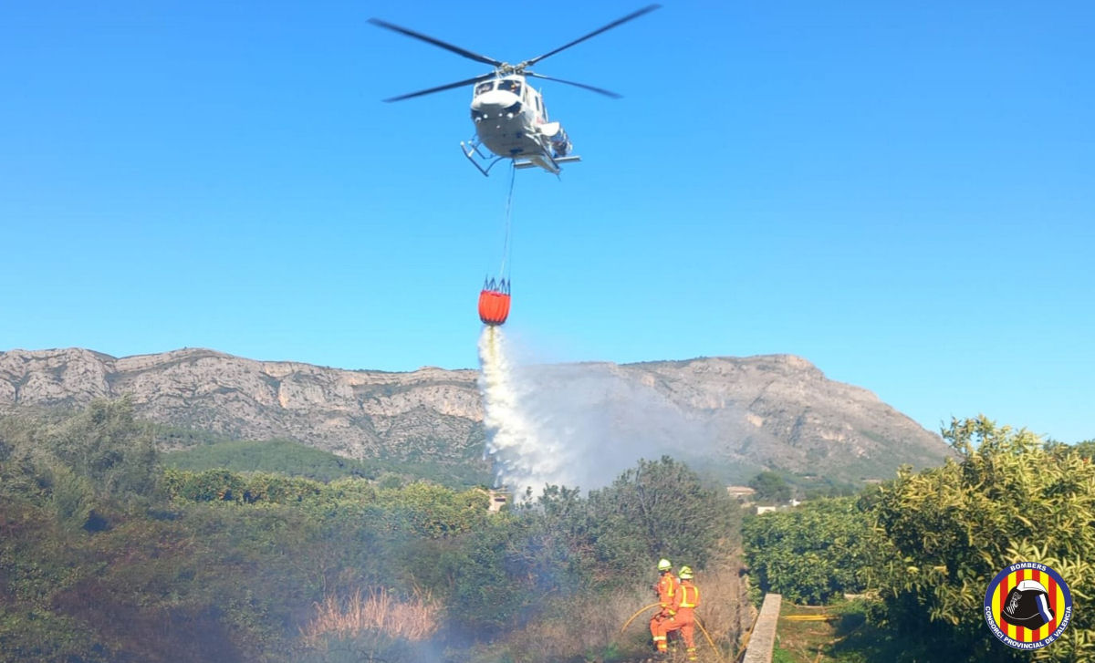 valencia firefighters bell 412 rotorsun