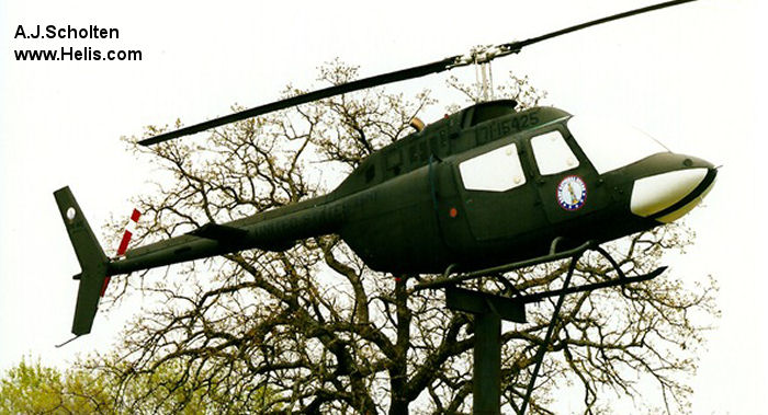 Helicopter Bell OH-58A Kiowa Serial 40976 Register 70-15425 used by US Army Aviation Army. Aircraft history and location