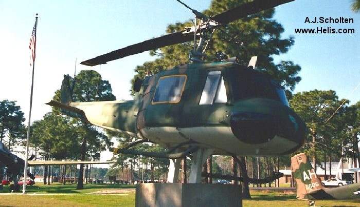 Helicopter Bell UH-1F Iroquois Serial 7043 Register 64-15493 used by US Air Force USAF. Aircraft history and location