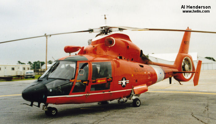 Helicopter Aerospatiale HH-65 Dolphin Serial 6271 Register 6575 used by US Coast Guard USCG. Aircraft history and location
