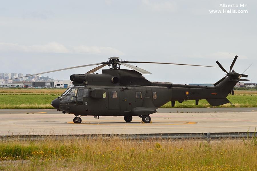 Helicopter Aerospatiale AS332B Super Puma Serial 2211 Register HT.21-07 used by Fuerzas Aeromóviles del Ejército de Tierra FAMET (Spanish Army Aviation). Aircraft history and location