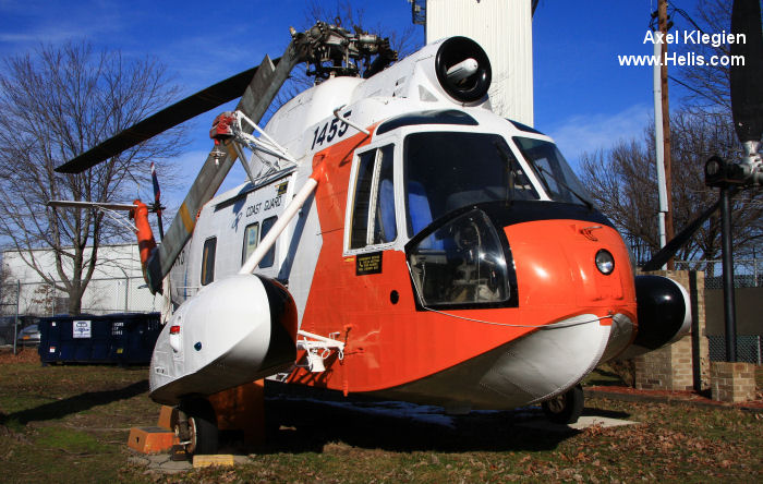 Helicopter Sikorsky HH-52A Sea Guard Serial 62-134 Register 1455 used by US Coast Guard USCG. Aircraft history and location