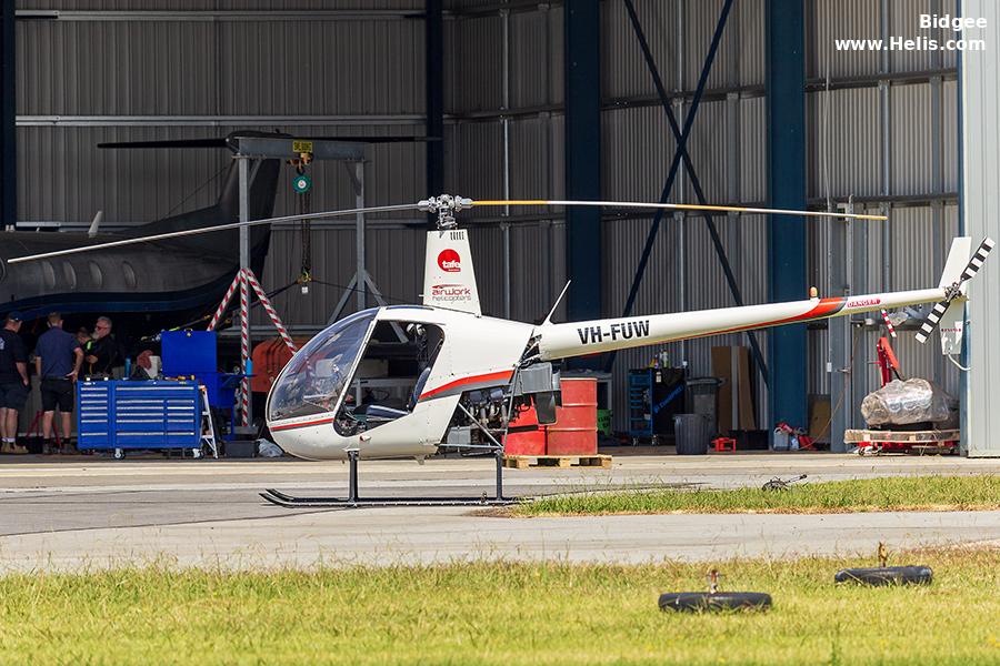 Helicopter Robinson R22 Mariner II Serial 2728M Register VH-FUW. Built 1997. Aircraft history and location