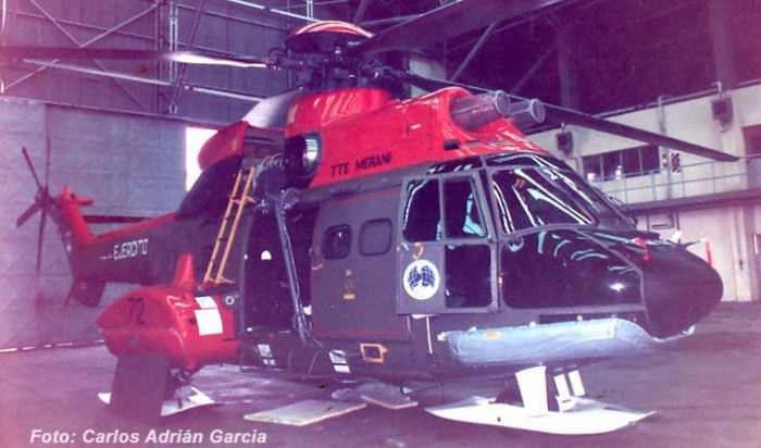 superpuma_ae-526_esquies.jpg