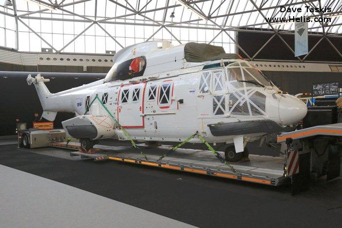 Helicopter Eurocopter AS332L2 Super Puma Serial 2594 Register LN-OHJ used by Helikopter Service. Aircraft history and location
