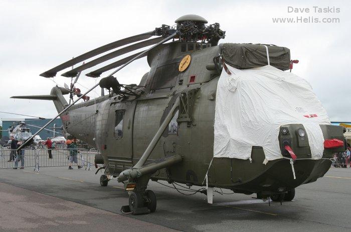 Helicopter Westland Sea King HC.4 Serial wa 974 Register ZF124 used by Fleet Air Arm RN (Royal Navy). Built 1987. Aircraft history and location