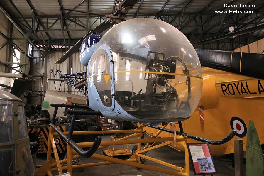 Helicopter Westland Sioux Serial wa401 Register XT242 used by Aeroventure Museum ,Army Air Corps AAC (British Army). Built 1966. Aircraft history and location