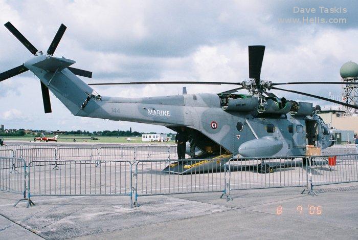 Helicopter Sud Aviation SA321G Super Frelon Serial 144 Register 144 used by Aéronautique Navale (French Navy). Aircraft history and location