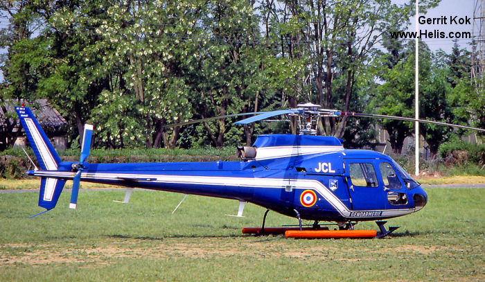 Helicopter Aerospatiale AS350B Ecureuil Serial 1811 Register F-MJCL used by Gendarmerie Nationale (French National Gendarmerie). Built 1985. Aircraft history and location