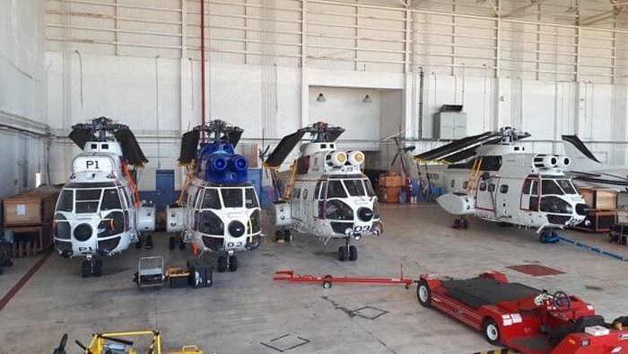 Helicopter Aerospatiale SA330J Puma Serial 1475 Register N405R VH-WOE G-BERH used by Erickson ,Evergreen Helicopters ,US Navy USN (United States Naval Aviation) ,Geo-Seis Helicopters ,Bristow Australia AUSBU ,Bristow. Built 1977. Aircraft history and location