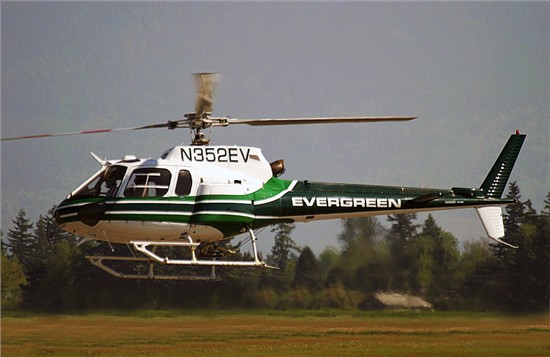 Helicopter Aerospatiale AS350B2 Ecureuil Serial 2555 Register N352EV JA6112 used by Evergreen Helicopters ,CFS Air. Built 1991. Aircraft history and location
