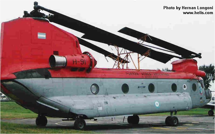 Helicopter Boeing-Vertol CH-47C Chinook Serial b-800 Register H-91 used by Fuerza Aerea Argentina FAA (Argentine Air Force). Built 1979. Aircraft history and location