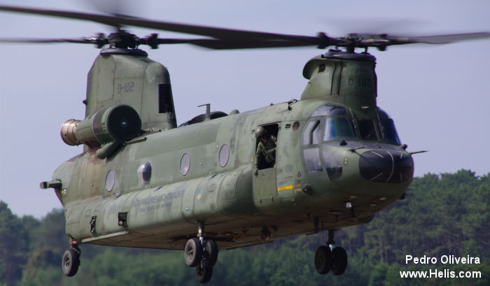 Boeing CH-47D Chinook c/n M.4102