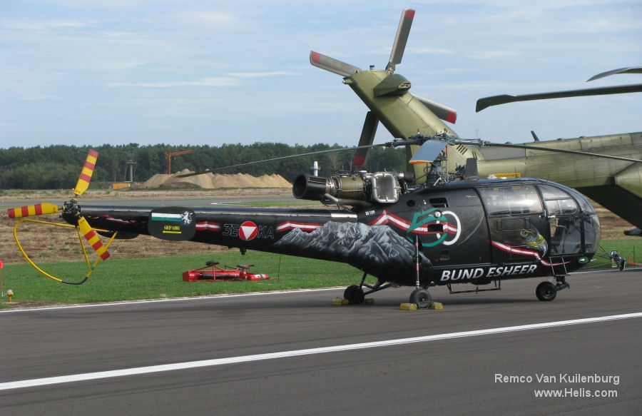 Helicopter Aerospatiale SE3160 / SA316A Alouette III Serial 1377 Register 3E-KA used by Österreichische Luftstreitkräfte (Austrian Air Force). Built 1967. Aircraft history and location