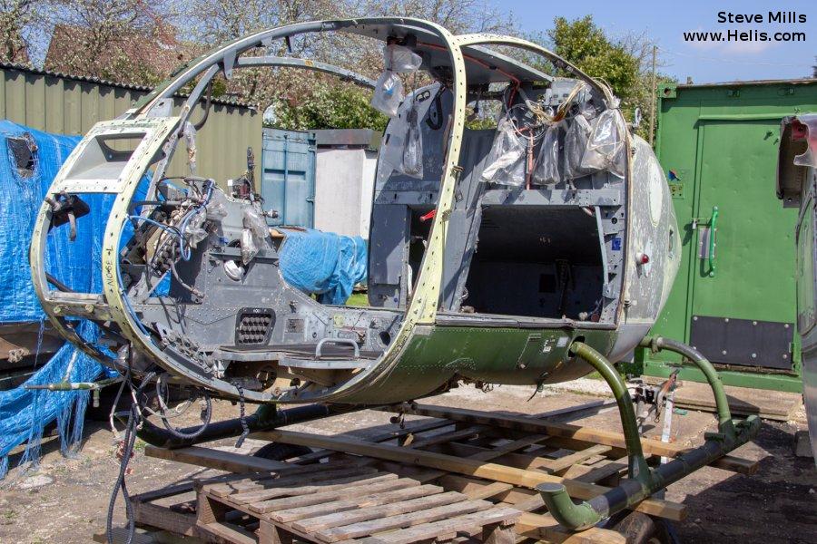 Helicopter Aerospatiale SA341B Gazelle AH.1 Serial 1674 Register XZ335 used by Army Air Corps AAC (British Army). Built 1977. Aircraft history and location