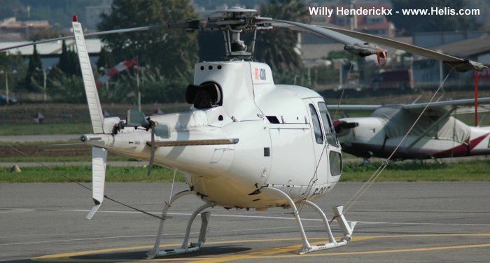 Helicopter Aerospatiale AS350D Astar Serial 1192 Register F-GSJT used by AZUR Hélicoptère (AZUR Helicopters). Aircraft history and location