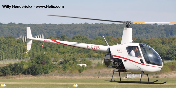 Helicopter Robinson R22 Beta II Serial 3021 Register F-GJYB G-TORS. Aircraft history and location